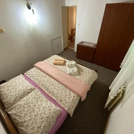 Holiday home Chata Celadna *